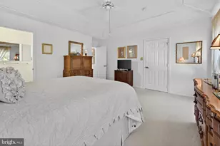 152 Indigo Dr, Mount Laurel, NJ 08054 - Photo 19