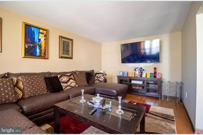 28 Wellington Place, Burlington, NJ 08016 - Photo 5