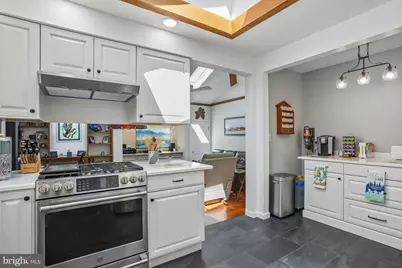 37 N Lakeside Drive W, Medford, NJ 08055 - Photo 11