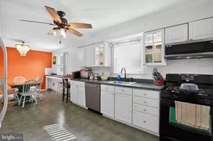372 Cutler Ave, Maple Shade, NJ 08052 - Photo 9
