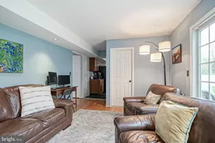 514 Meadow Ct, Mount Laurel, NJ 08054 - Photo 25