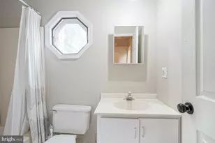 514 Meadow Ct, Mount Laurel, NJ 08054 - Photo 33