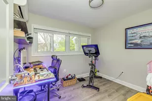 21 S Lakeside Dr W, Medford, NJ 08055 - Photo 19