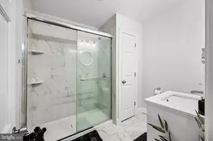 235 W Center Ave, Maple Shade, NJ 08052 - Photo 21