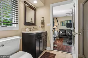21 Brookwood Rd, Mount Laurel, NJ 08054 - Photo 23