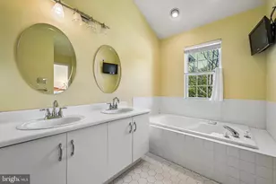 14 Congress Cir, Medford, NJ 08055 - Photo 19