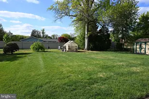 613 Wallace Ave, Florence, NJ 08554 - Photo 29