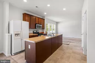 409 Pigott Dr, Florence, NJ 08518 - Photo 11