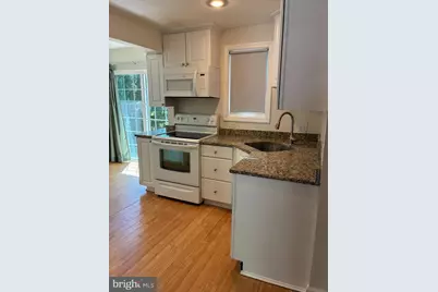 101 Crestmont Terrace, Mount Laurel, NJ 08054 - Photo 5