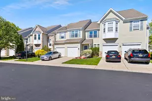 15 Barclay Ct, Bordentown, NJ 08505 - Photo 3