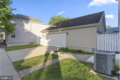 401 Farnsworth Avenue, Bordentown, NJ 08505 - Photo 45