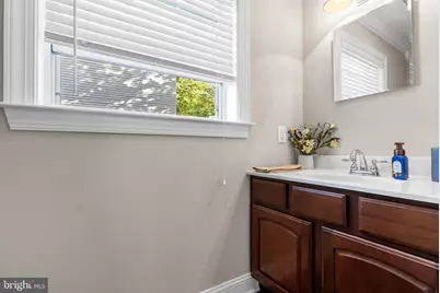 401 Farnsworth Avenue, Bordentown, NJ 08505 - Photo 7