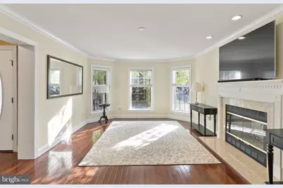 401 Farnsworth Avenue, Bordentown, NJ 08505 - Photo 11