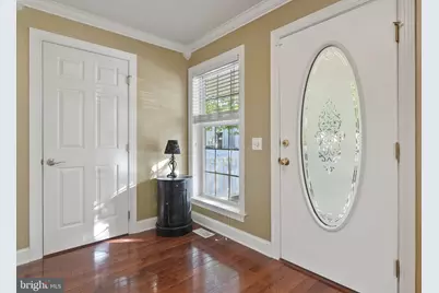 401 Farnsworth Avenue, Bordentown, NJ 08505 - Photo 5