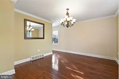 401 Farnsworth Avenue, Bordentown, NJ 08505 - Photo 17