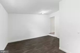211 Broad St, Beverly, NJ 08010 - Photo 13