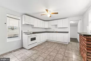 211 Broad St, Beverly, NJ 08010 - Photo 5