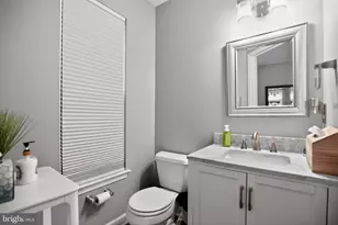 8 Heron Pointe Ct, Marlton, NJ 08053 - Photo 3