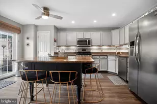 8 Heron Pointe Ct, Marlton, NJ 08053 - Photo 11
