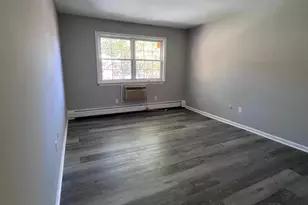 511 Garnet Dr, Burlington Township, NJ 08016 - Photo 9