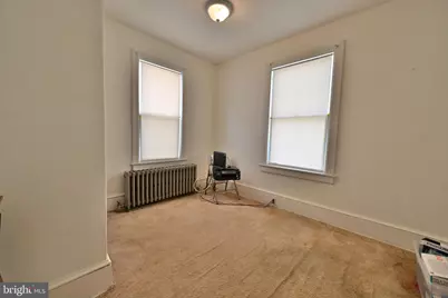 438 W 3rd Street, Florence, NJ 08518 - Photo 3