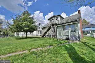 438 W 3rd St, Florence, NJ 08518 - Photo 35