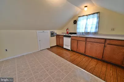 438 W 3rd Street, Florence, NJ 08518 - Photo 25