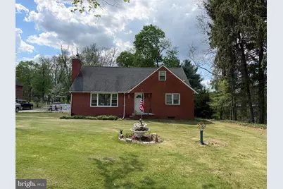 433 Juliustown Pemberton Road, Juliustown, NJ 08042 - Photo 1