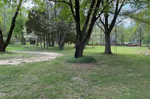 433 Juliustown Pemberton Rd, Juliustown, NJ 08042 - Photo 23