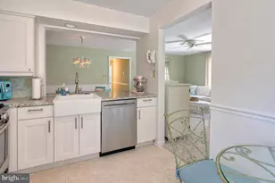906 Oliphant Ln, Mount Laurel, NJ 08054 - Photo 13