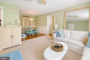 906 Oliphant Ln, Mount Laurel, NJ 08054 - Photo 5