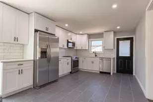 607 Marie Dr, Browns Mills, NJ 08015 - Photo 9