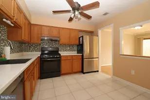 8 Deerfield Ct, Bordentown, NJ 08505 - Photo 9