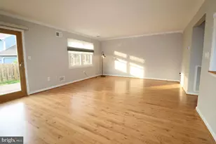 8 Deerfield Ct, Bordentown, NJ 08505 - Photo 13
