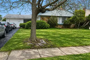 40 Trescott Ln, Willingboro, NJ 08046 - Photo 1
