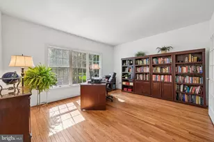 403 Providence Dr, Moorestown, NJ 08057 - Photo 11