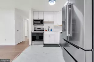 606 Lindsey Ct, Marlton, NJ 08053 - Photo 3