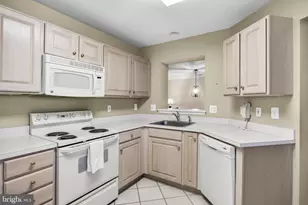 20 Peppergrass Dr N, Mount Laurel, NJ 08054 - Photo 9