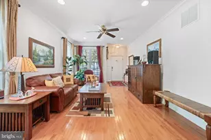 16 Farmington Ct, Bordentown, NJ 08505 - Photo 3