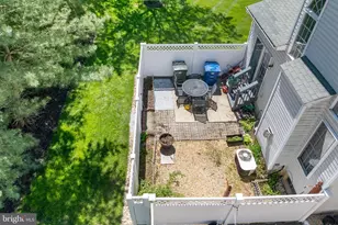 16 Farmington Ct, Bordentown, NJ 08505 - Photo 33