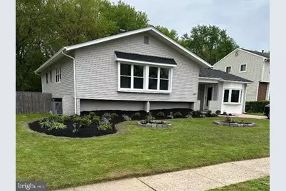 120 Canterbury Road, Mount Laurel, NJ 08054 - Photo 1