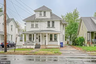 719 Burlington Ave, Delanco, NJ 08075 - Photo 1