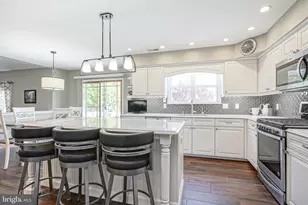 8 Melville Dr, Medford, NJ 08055 - Photo 9