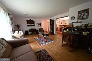 230 Burrs Rd, Burlington, NJ 08016 - Photo 11