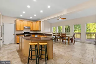 41 Waterford Dr, Bordentown, NJ 08505 - Photo 11