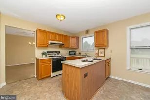 329 Green St, Beverly, NJ 08010 - Photo 5