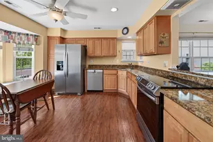 413 Aster Pl, Mount Laurel, NJ 08054 - Photo 7