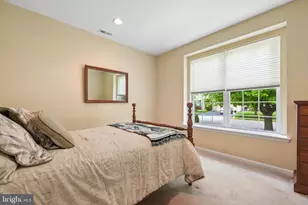 131 Glengarry Ln, Hainesport, NJ 08036 - Photo 5