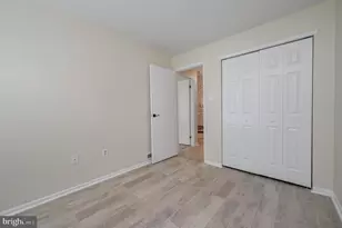 17 Chelmsford Ct, Marlton, NJ 08053 - Photo 15