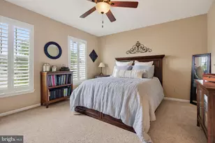 612 Saratoga Dr, Mount Laurel, NJ 08054 - Photo 35